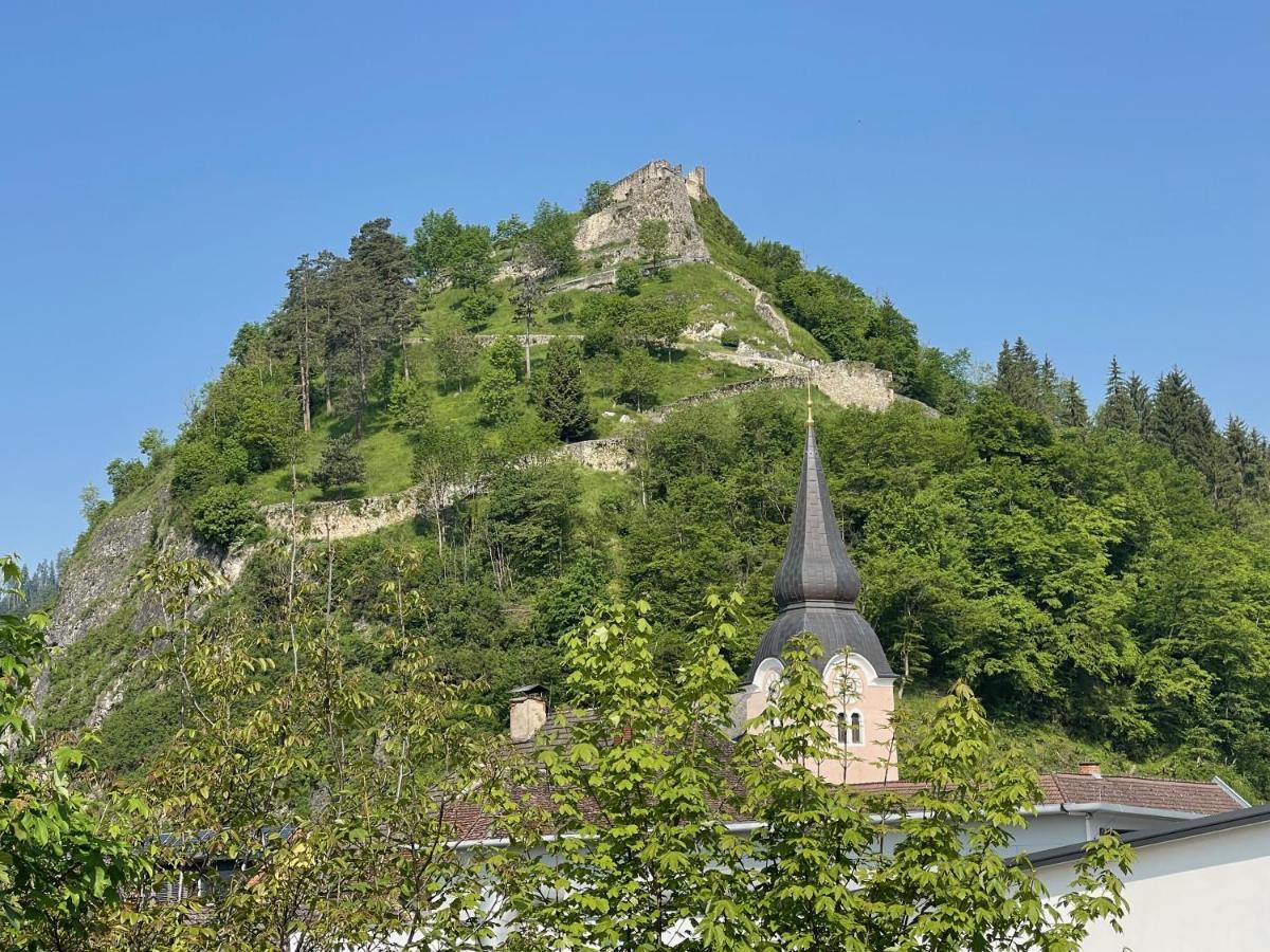 Apartment Schlossbergblick Griffen Exteriör bild