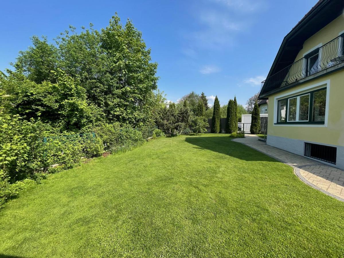 Apartment Schlossbergblick Griffen Exteriör bild